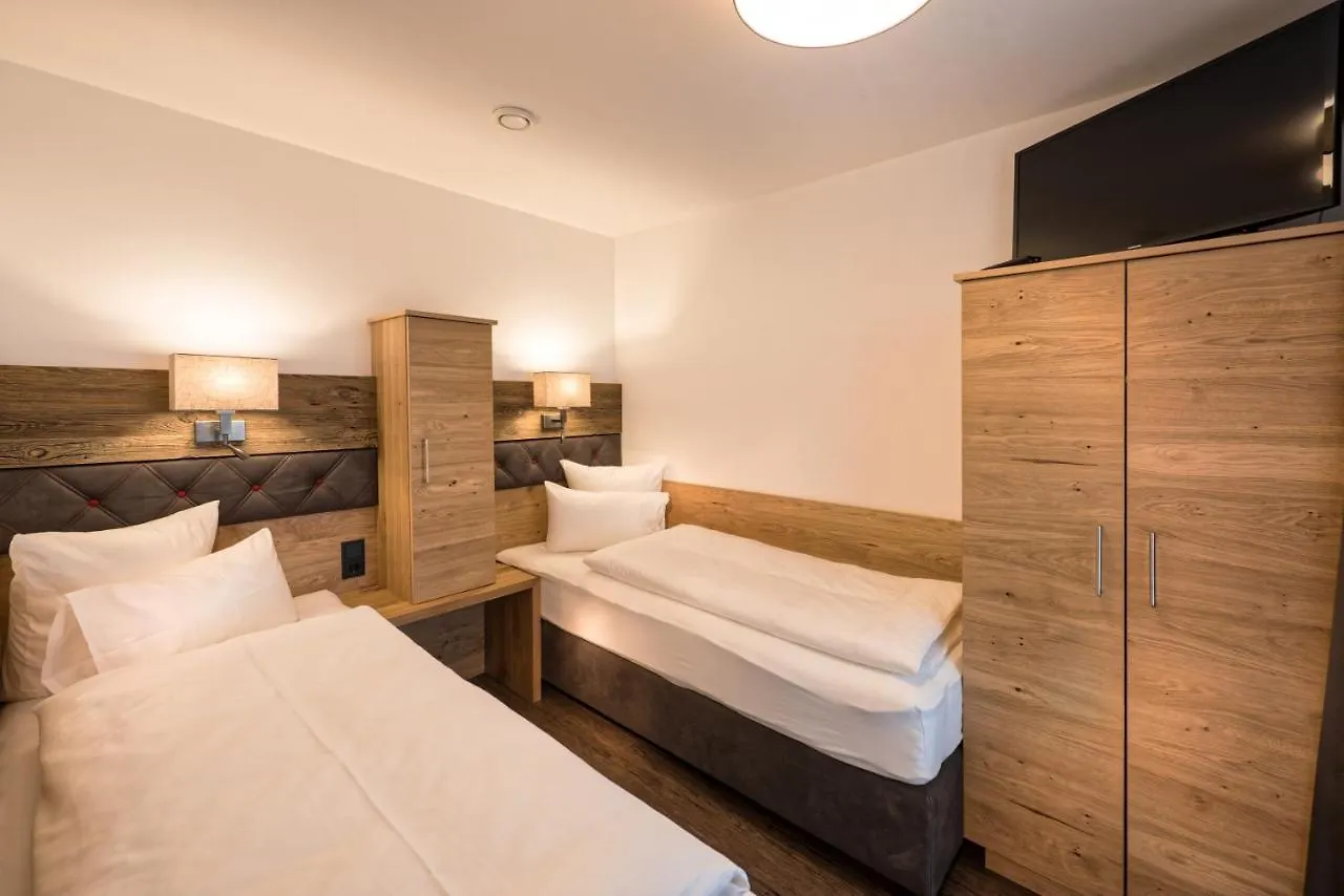 Hotel Eldorado Ischgl 4*,  Rakousko